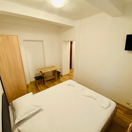 게스트하우스 Sabarel 에포리수드